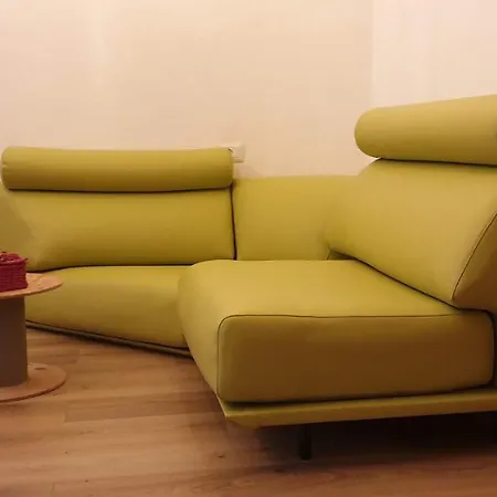 Vakantiehuis Foreground - Pet Friendly Stay- Garden-parking-lake View- Bike Friendly House *